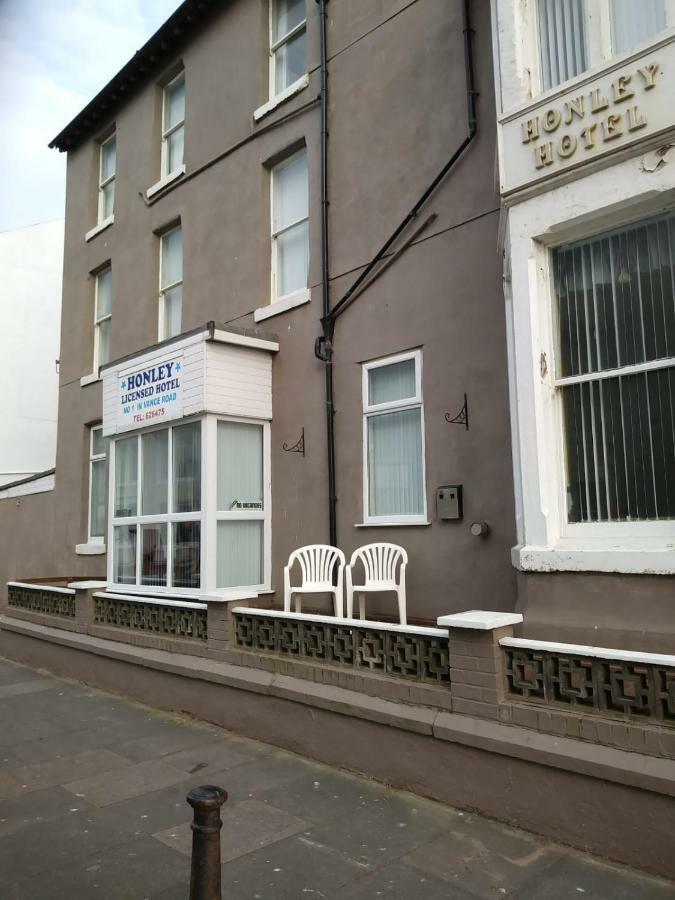 The Honley Hotel Blackpool Extérieur photo